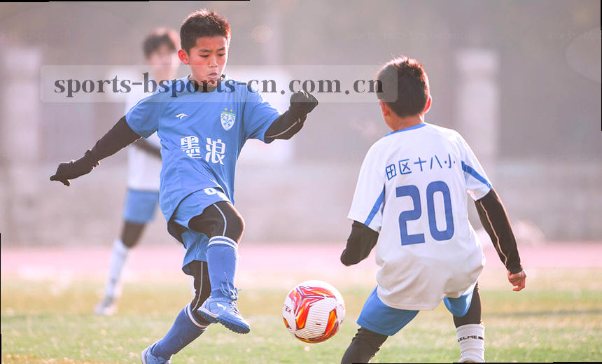 斯凯奇2024巴黎马拉松跑鞋实测解析
